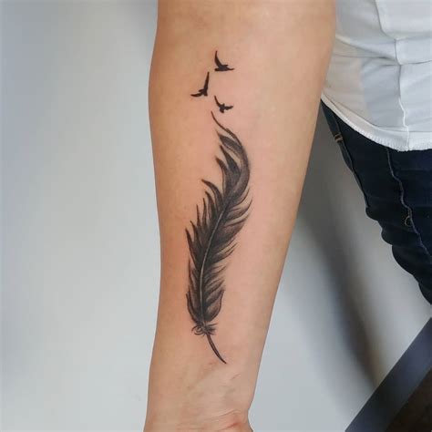 feather tattoo ideas